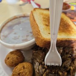 BrightStar Grill - Bbq pork, baked beans great beans with pork and hushpuppies
