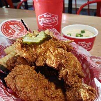 Hattie B's Hot Chicken- Atlanta West Midtown - Southern Near Me - Atlanta, Georgia Hattie B's Hot Chicken- Atlanta West Midtown - Southern Near Me - Atlanta, Georgia