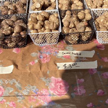 Newark Farmers Market - Some vegetables. - Farmers Market Near Me - Newark, California Newark Farmers Market - Some vegetables. - Farmers Market Near Me - Newark, California