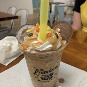 Legendairy Milkshake Bar - Ice Cream & Frozen Yogurt Near Me - Nashville, Tennessee
