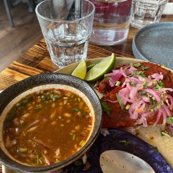 La Luna - Mexican Near Me - Chicago, Illinois