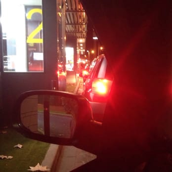 McDonald's - Pedazo de fila... Tardan mucho en servir - Fast Food Near Me - Zaragoza, Z McDonald's - Pedazo de fila... Tardan mucho en servir - Fast Food Near Me - Zaragoza, Z