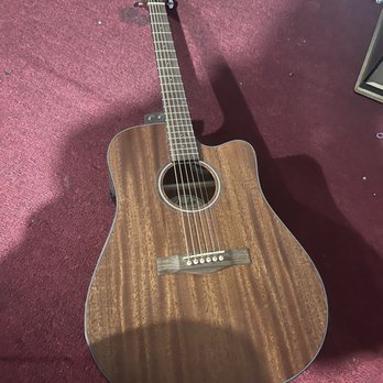 Guitar Center - Beautiful guitar - Guitar Stores Near Me - Laurel, Maryland Guitar Center - Beautiful guitar - Guitar Stores Near Me - Laurel, Maryland