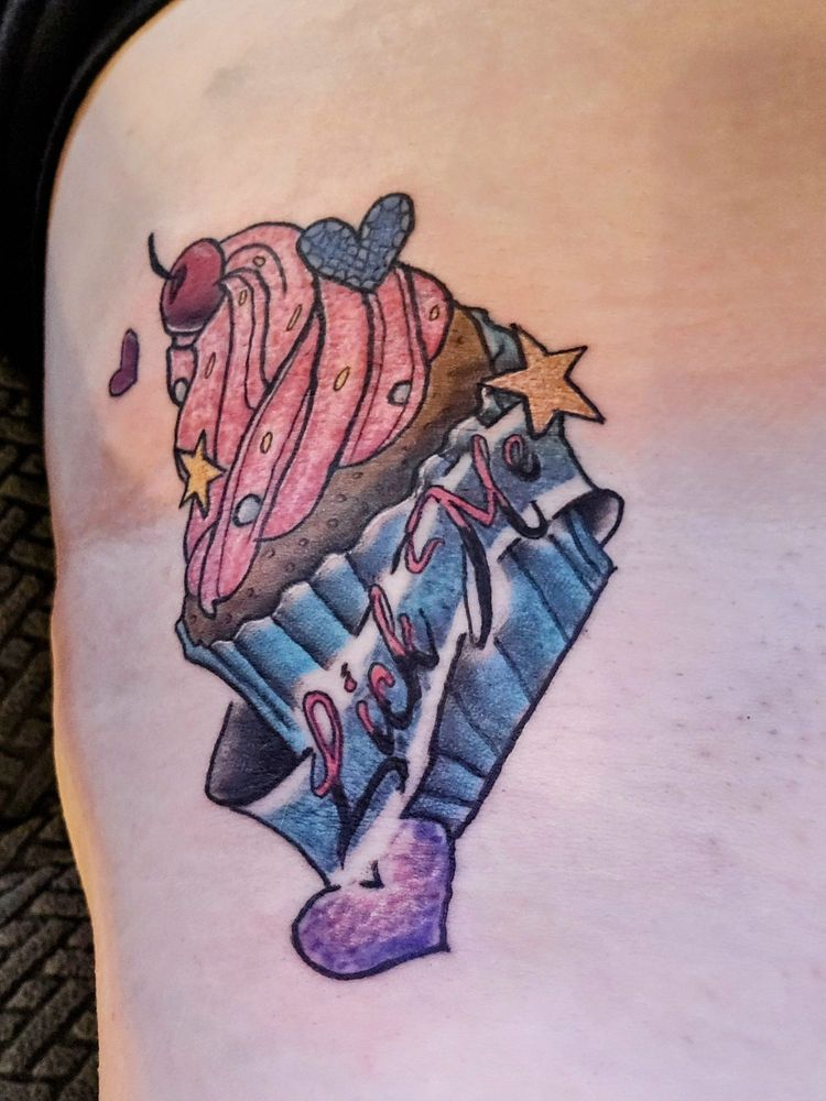 Madhouse Custom Tattoo Logo