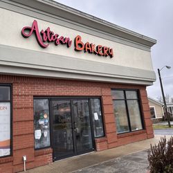 Artisan Bakery - Front of store