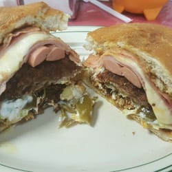 Taqueria Aurelio's - Torta cubana!!!
