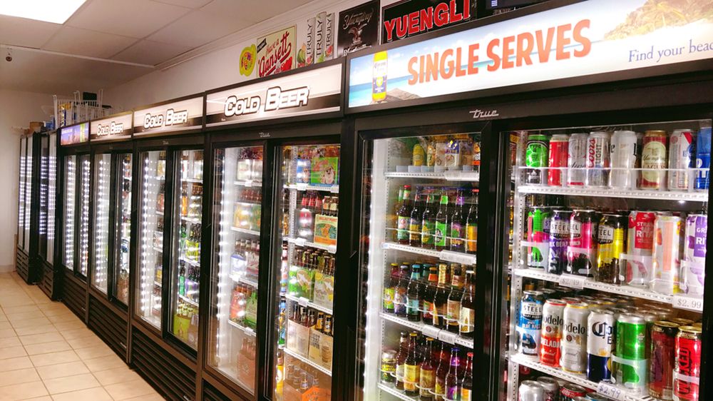 SOUTH PHILLY BOTTLE SHOP Updated August 2024 16 Photos 1248 S