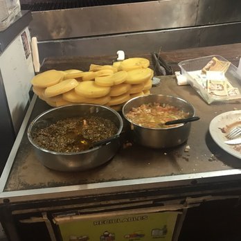 Desnivel - Home made queso and chimichurri - Diners Near Me - Buenos Aires, C