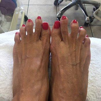Puffin Nails - Very pretty toes - Nail Salons Near Me - Concord, California