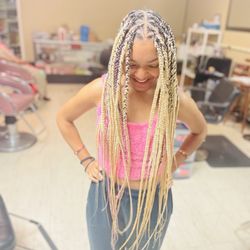 Bless African Hair Braiding Shop