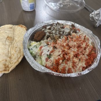 Naz's Halal Food - It doesn't look like there was a lot of meat, but there was. It was a great meal. - Halal Near Me - Staten Island, New York Naz's Halal Food - It doesn't look like there was a lot of meat, but there was. It was a great meal. - Halal Near Me - Staten Island, New York