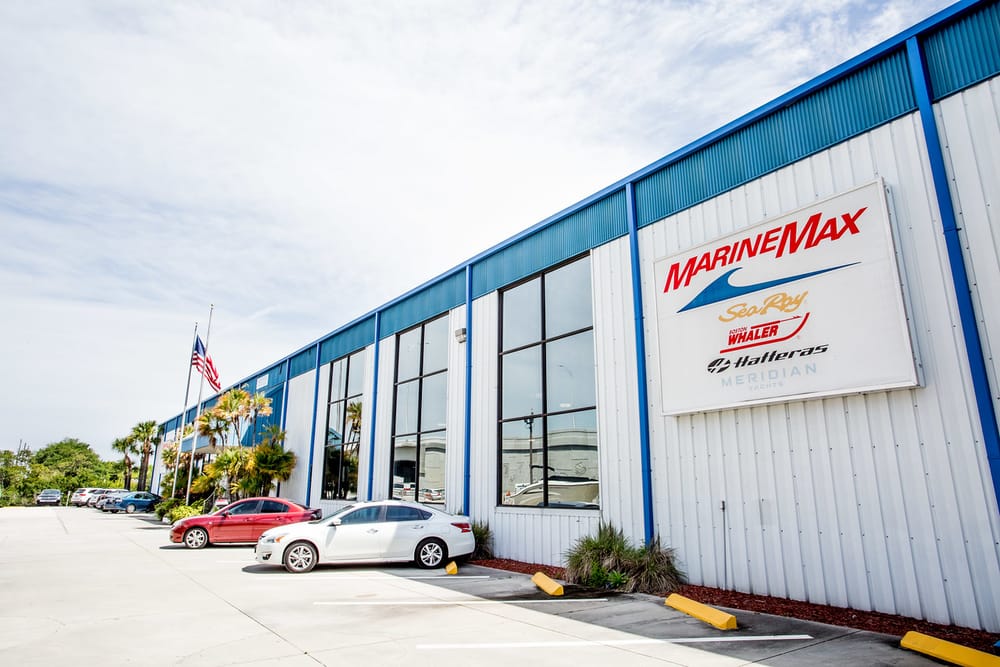 MARINEMAX CLEARWATER Updated September 2024 18025 US Hwy 19 N
