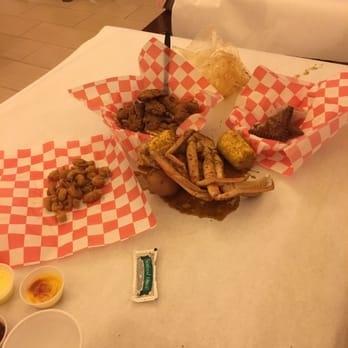 LA Crawfish - Crab legs, oysters - Vietnamese Near Me - San Antonio, Texas LA Crawfish - Crab legs, oysters - Vietnamese Near Me - San Antonio, Texas