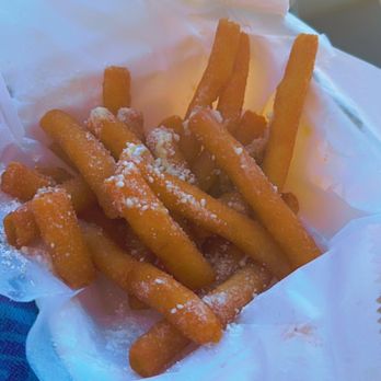 Janemark Winery & Vineyard - Funnel cake fries from food truck - Wine Tasting Room Near Me - Brandywine, Maryland Janemark Winery & Vineyard - Funnel cake fries from food truck - Wine Tasting Room Near Me - Brandywine, Maryland