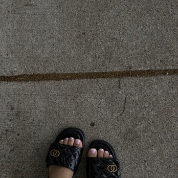 Sunday Nails Spa - acrylic toes - Nail Salons Near Me - Chicago, Illinois
