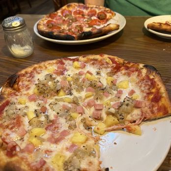 Tarrant's Cafe - Hawaiian Pizza - New American Near Me - Richmond, Virginia Tarrant's Cafe - Hawaiian Pizza - New American Near Me - Richmond, Virginia
