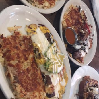 Cafe De Olla - American Near Me - Burbank, California