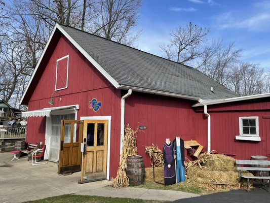 Dexter Cider Mill by null
