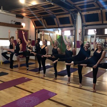 Gratitude Yoga Chicago - Bachelorette Yoga party! - Yoga Near Me - Chicago, Illinois