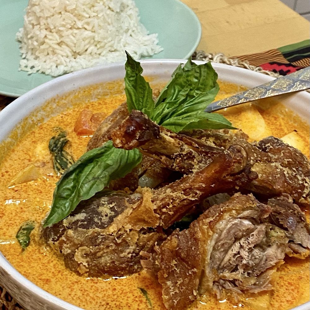 Ma Kin - Ma Kin Duck Sam Rod - Thai Near Me - Middle Village, New York Ma Kin - Ma Kin Duck Sam Rod - Thai Near Me - Middle Village, New York