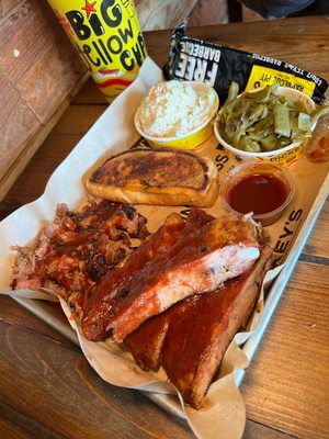 Paradise Deli & Grocery by null