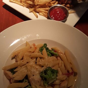 Phoenix City Grille - Pasta - Bars Near Me - Phoenix, Arizona