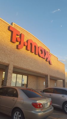 T J MAXX - Updated July 2024 - 17 Photos & 43 Reviews - 14754 Preston