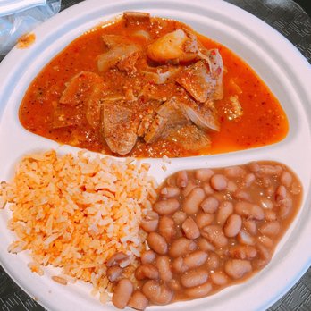 Super Cocina - Lengua guisado con arroz y frijoles - Mexican Near Me - San Diego, California