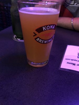 Shine Square Pub by null