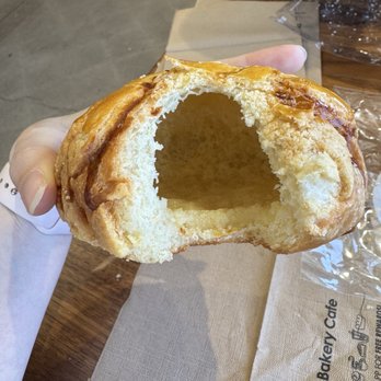 85°C Bakery Cafe-Arrowhead Ranch - Cheese filled danish... (wheres the filling?) - Bakeries Near Me - Glendale, Arizona 85°C Bakery Cafe-Arrowhead Ranch - Cheese filled danish... (wheres the filling?) - Bakeries Near Me - Glendale, Arizona