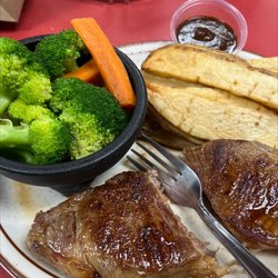 Taqueria Tampico - New York steak and steamed veggies along with potato wedges