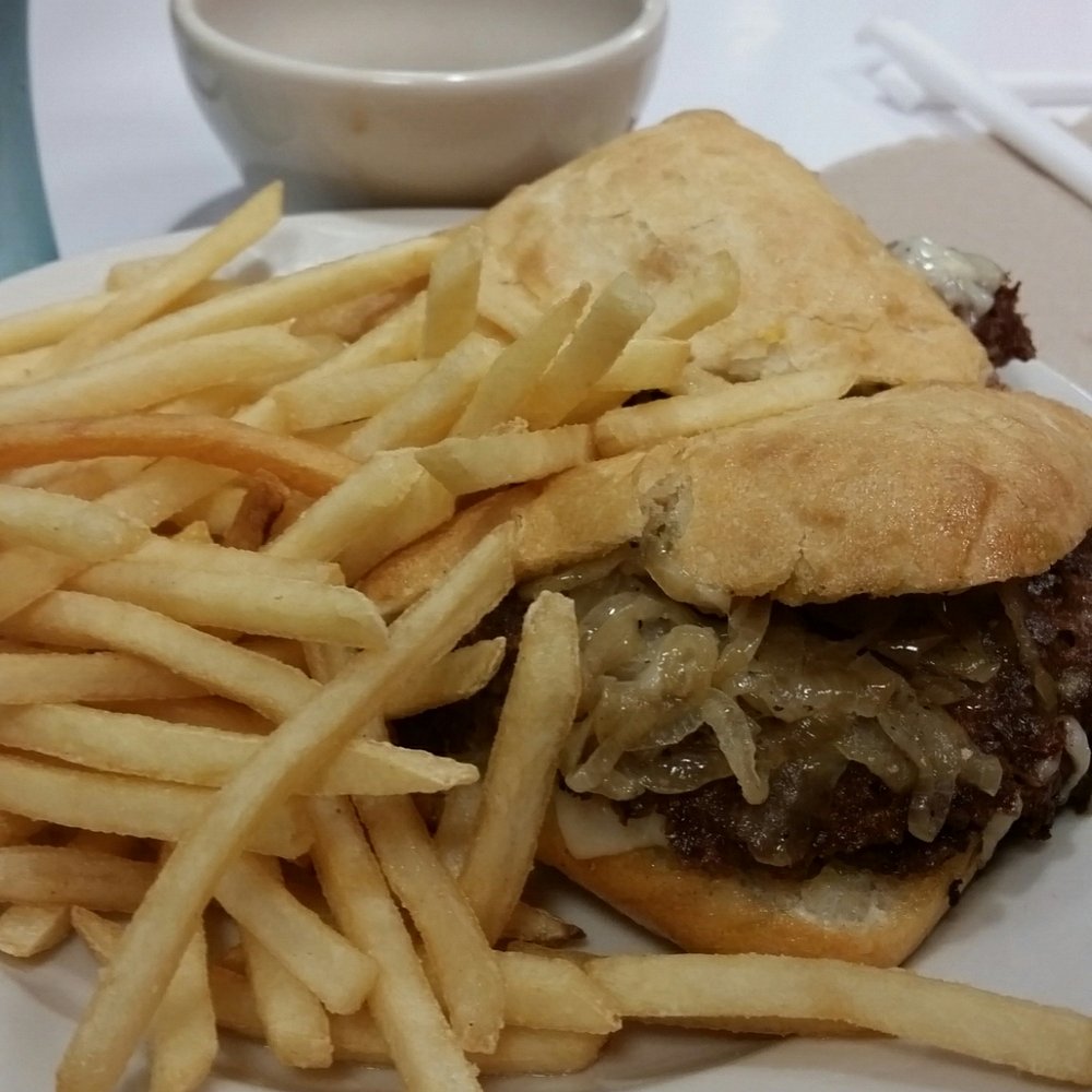 Steak ’n Shake - A French Dip burger - Fast Food Near Me - Atlanta, Georgia Steak ’n Shake - A French Dip burger - Fast Food Near Me - Atlanta, Georgia