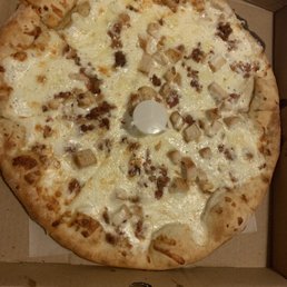 14" Chicken Bacon Ranch Pizza