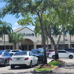 Sawgrass Square