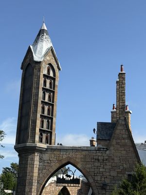 Harry Potter and the Forbidden Journey by null
