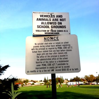Hillview Park - Hillview Park sits adjacent to an elementary school - Playgrounds Near Me - Fairfield, California