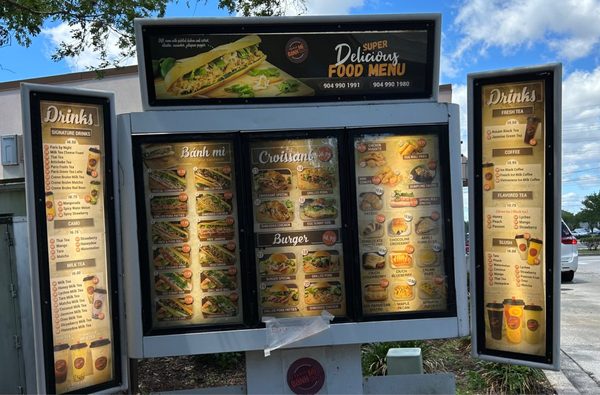 Bánh Mì n’ Phở Express by null