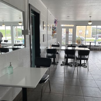 Debbie on the Levee - Dining area - Desserts Near Me - Kenner, Louisiana Debbie on the Levee - Dining area - Desserts Near Me - Kenner, Louisiana