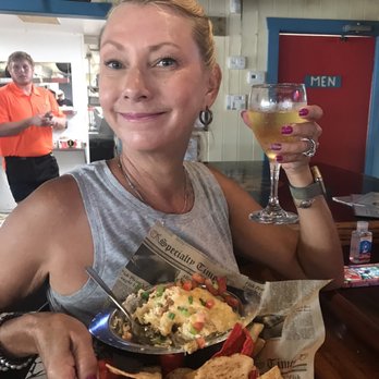 Hurricane Patty's - Cheers crab dip - American Near Me - St. Augustine, Florida