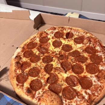 Rosalie's Pizza - Pepperoni - Italian Near Me - Bar Harbor, Maine Rosalie's Pizza - Pepperoni - Italian Near Me - Bar Harbor, Maine