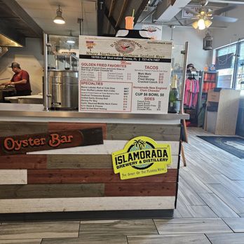 DJs Clam Shack - Menu - Seafood Near Me - Indian Shores, Florida