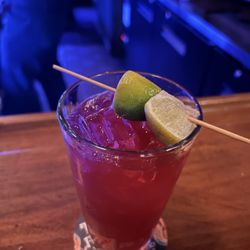 The White Squirrel Bar - 2.5 CBD Delta-8 Classic Squirrel Lemonade