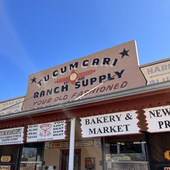 Watson's BBQ - Outside signs - Barbeque Near Me - Tucumcari, New Mexico