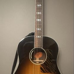 Willie's American Guitars - LR Baggs Anthem Tru-mic in Gibson Advanced Jumbo