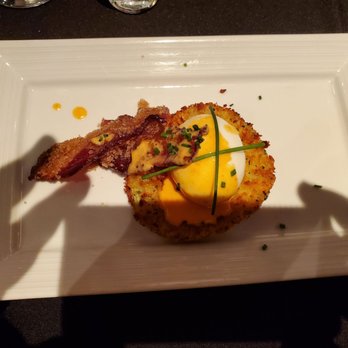 Dukes Chophouse - Fried Green tomato. First course. - Lounges Near Me - Schenectady, New York