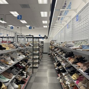 Ross Dress for Less - Department Stores Near Me - Santa Ana, California Ross Dress for Less - Department Stores Near Me - Santa Ana, California