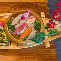 Sushi boat for 2 Sushi boat for 2