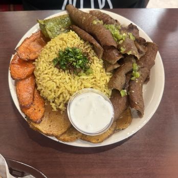 King O Falafel - Chicken Kabob with rice and vegetable - Mediterranean Near Me - Kissimmee, Florida King O Falafel - Chicken Kabob with rice and vegetable - Mediterranean Near Me - Kissimmee, Florida