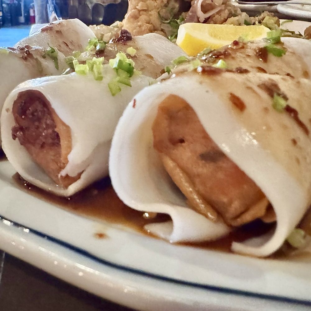 Mama Guava - Look fun lumpia - Pop-Up Restaurants Near Me - Honolulu, Hawaii Mama Guava - Look fun lumpia - Pop-Up Restaurants Near Me - Honolulu, Hawaii