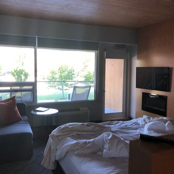 The Penticton Lakeside Resort - Main room - Venues & Event Spaces Near Me - Penticton, British Columbia The Penticton Lakeside Resort - Main room - Venues & Event Spaces Near Me - Penticton, British Columbia